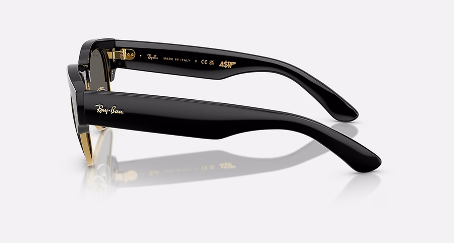 MEGA CLUBMASTER BLACKED OUT COLLECTIE