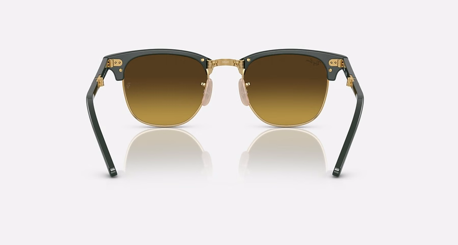 CLUBMASTER OPVOUWEN