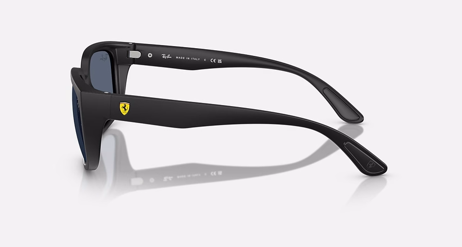 RB4443M SCUDERIA FERRARI COLLECTIE